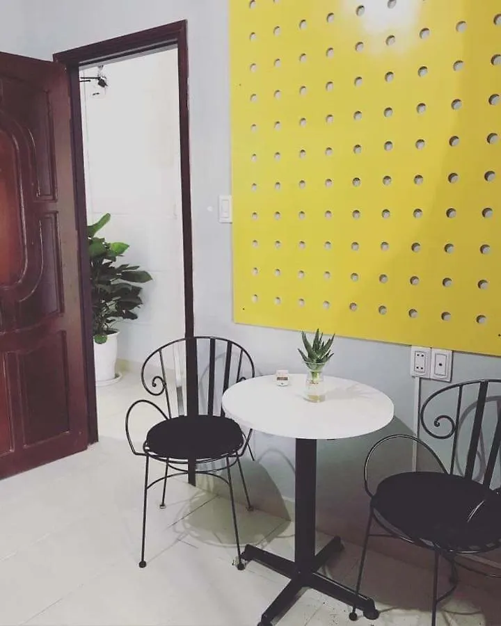 Pearl Homestay & Coffee Da Nang 0*,  Vietnam